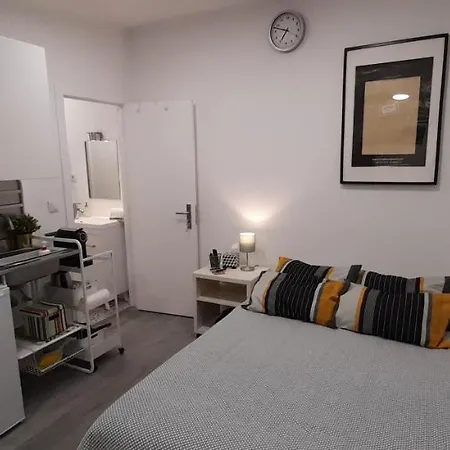 Guest house Lxroller Lisbon