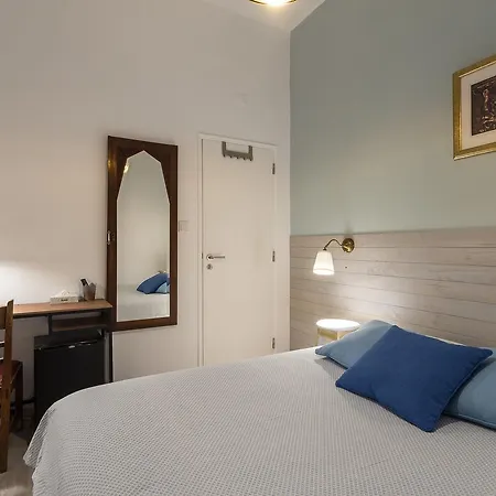 Lxroller Guest house Lisbon